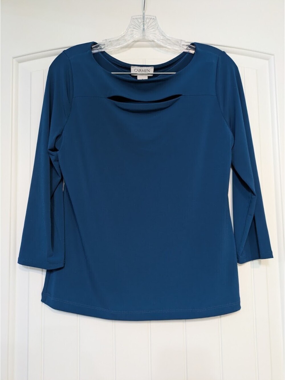 Carmen Marc Valvo Keyhole Long Sleeve Top Medium Blue – Nocturne